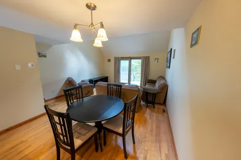 17 Glengarry Drive Stratham NH 03885