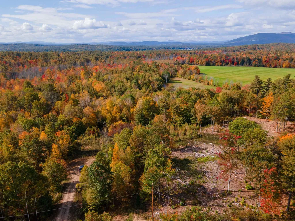 7 Lady Slipper Lane Moultonborough NH 03254