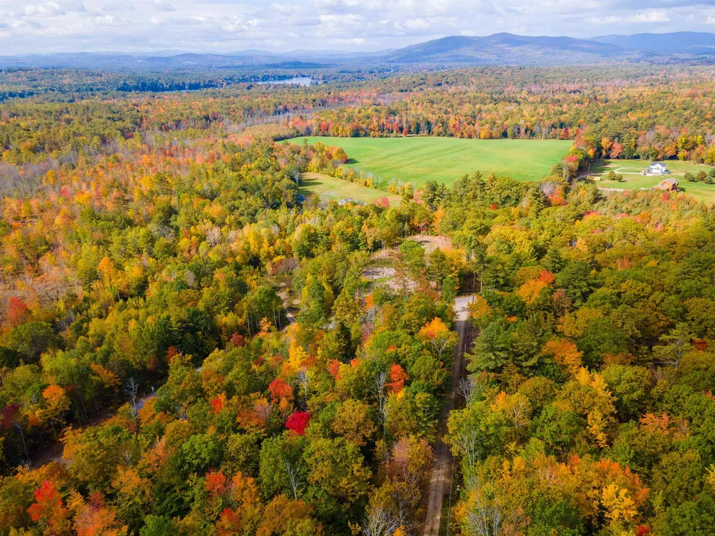 7 Lady Slipper Lane Moultonborough NH 03254