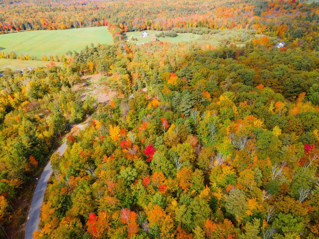 7 Lady Slipper Lane Moultonborough NH 03254