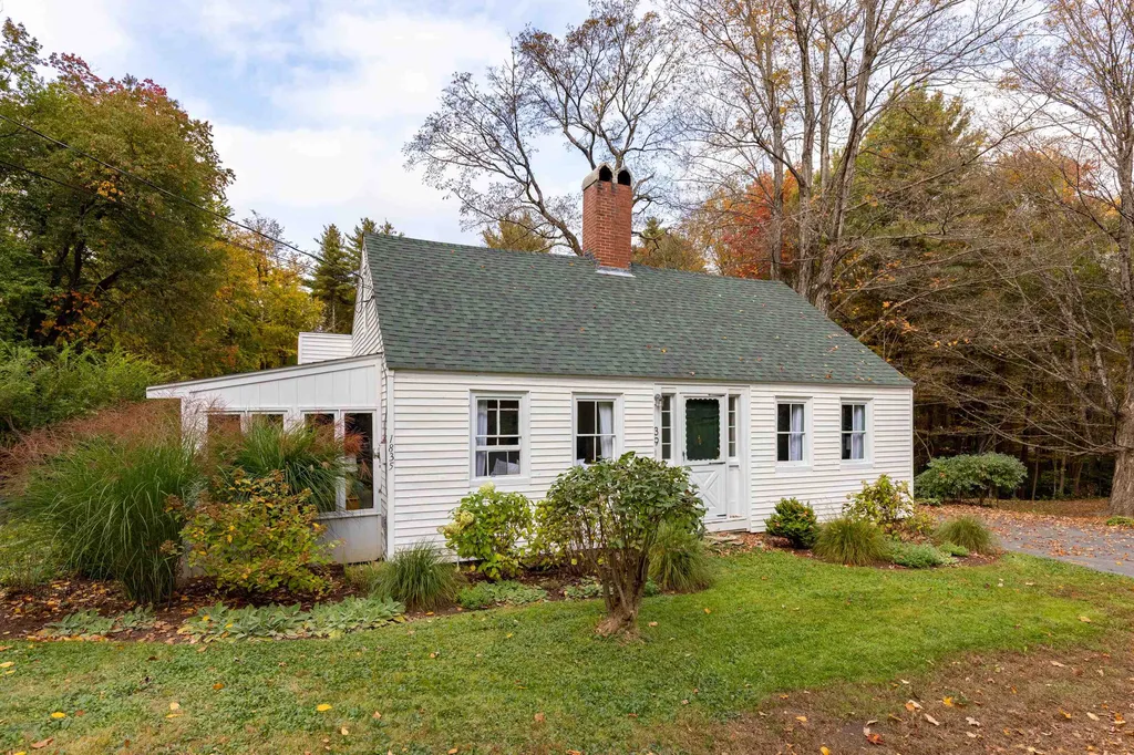 39 Crank Road Hampton Falls NH 03844