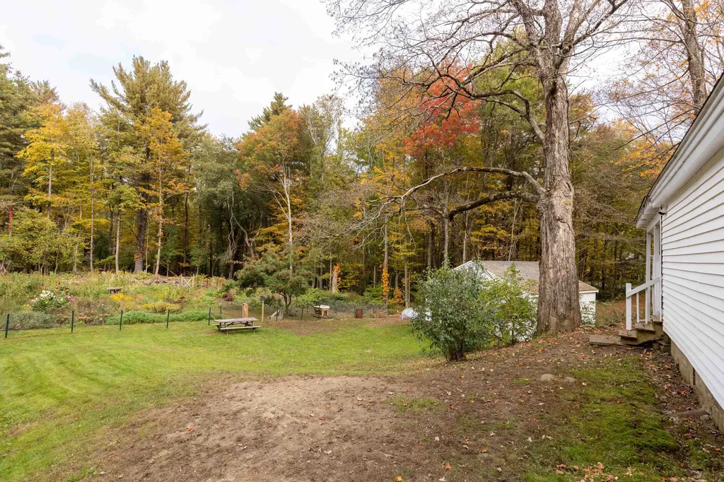 39 Crank Road Hampton Falls NH 03844