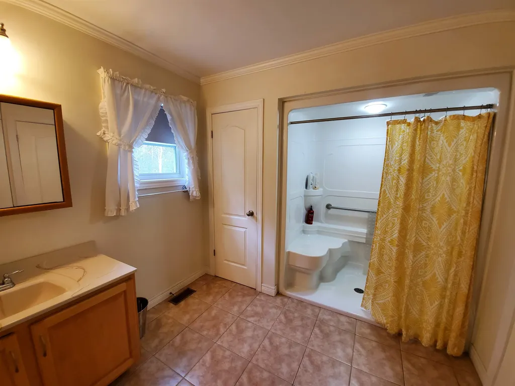 9 Funny Cide Drive Canaan NH 03741