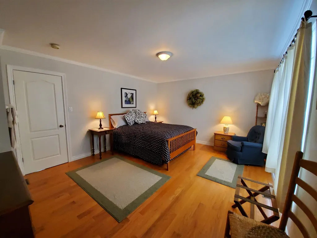 9 Funny Cide Drive Canaan NH 03741