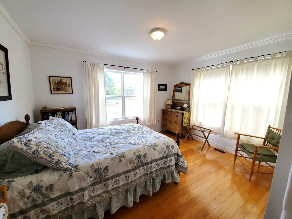 9 Funny Cide Drive Canaan NH 03741