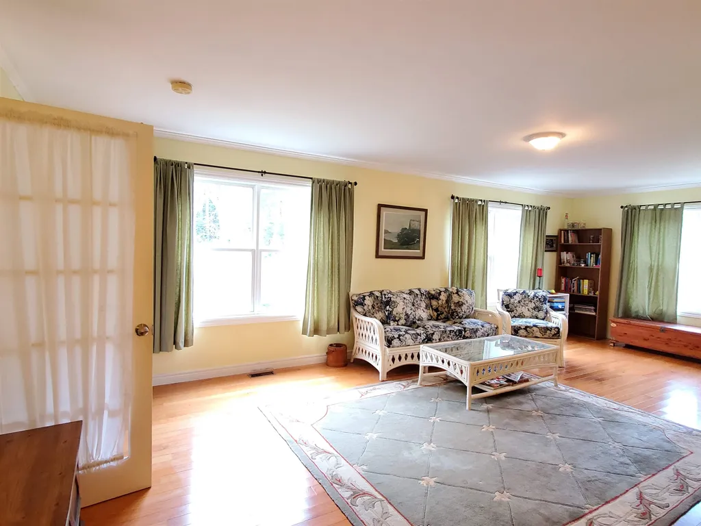 9 Funny Cide Drive Canaan NH 03741