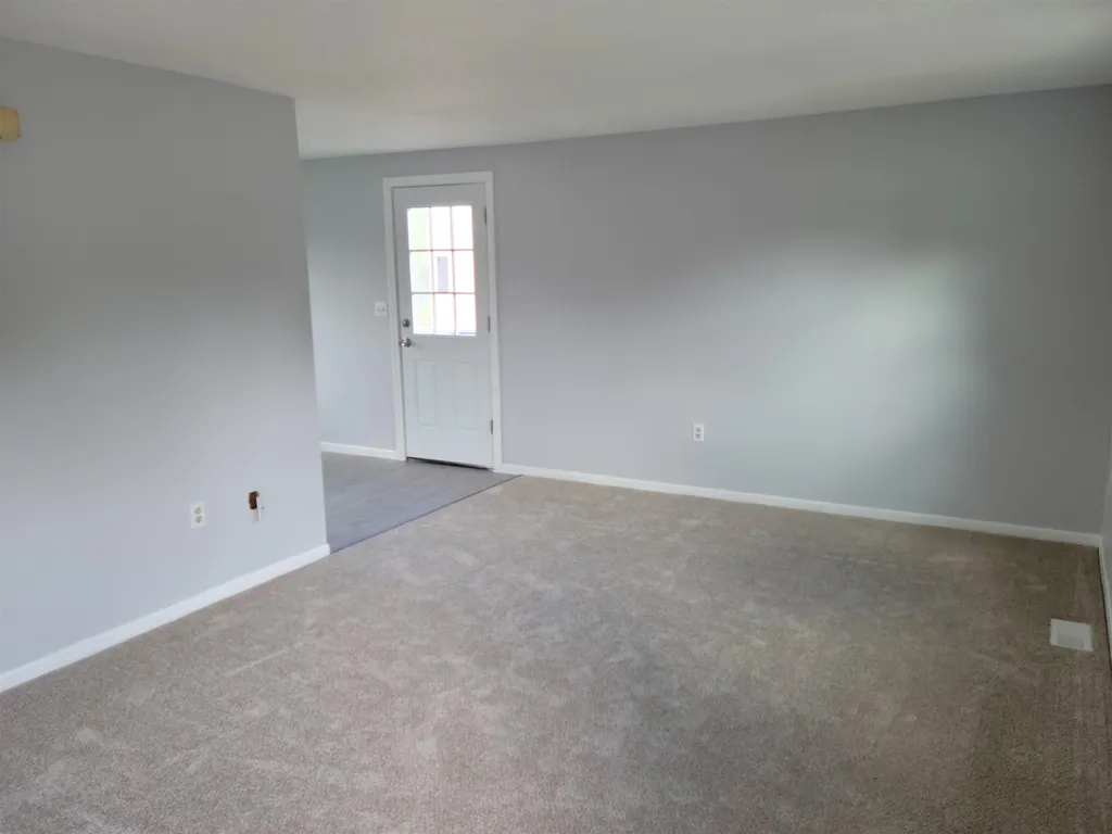 261-263 Pine Street Nashua NH 03060