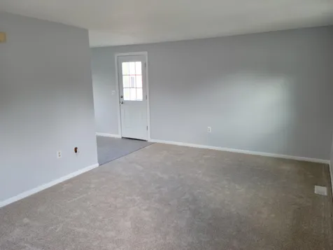 261-263 Pine Street Nashua NH 03060