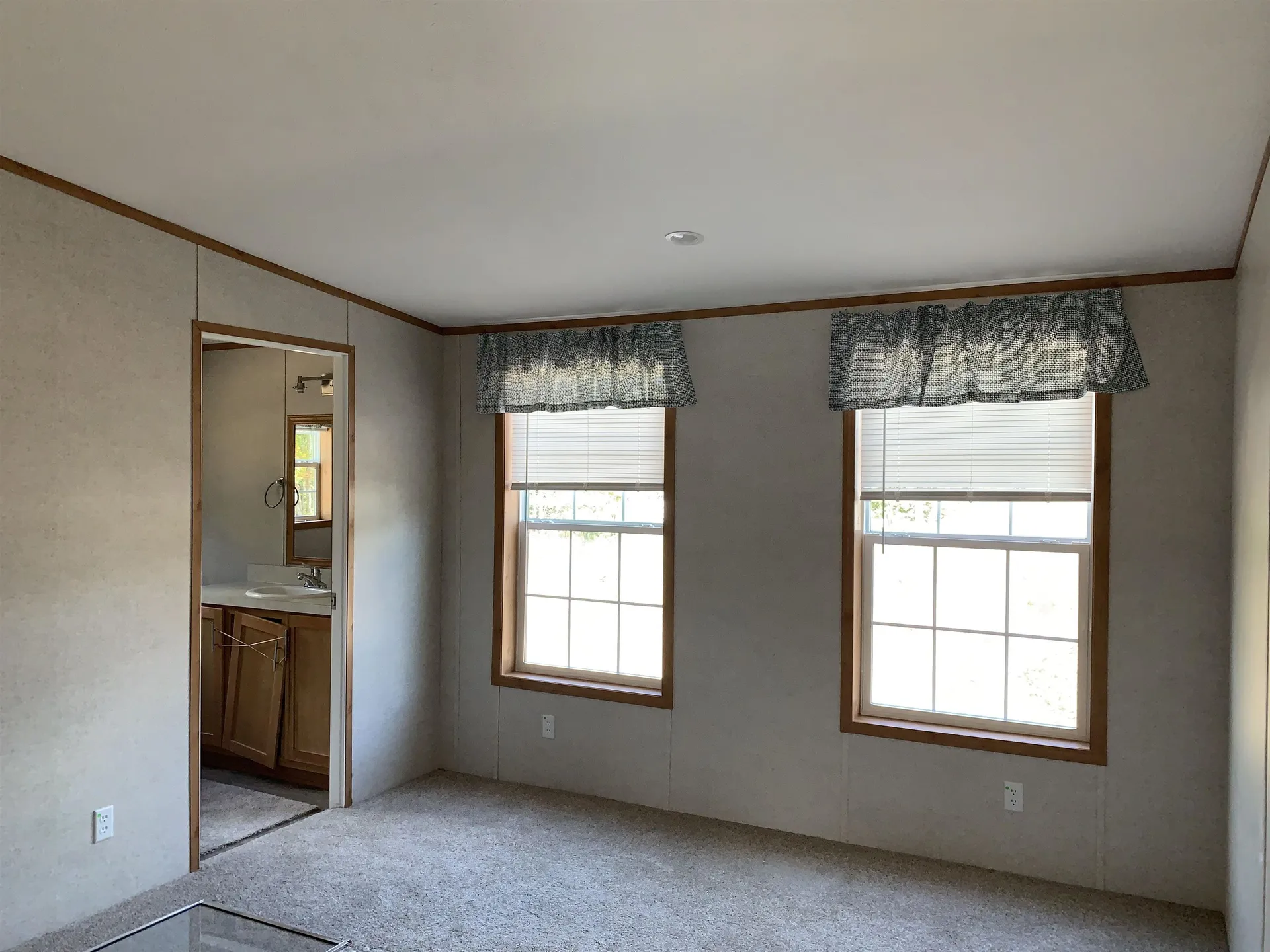 3 Outlook Lane Rochester NH 03867