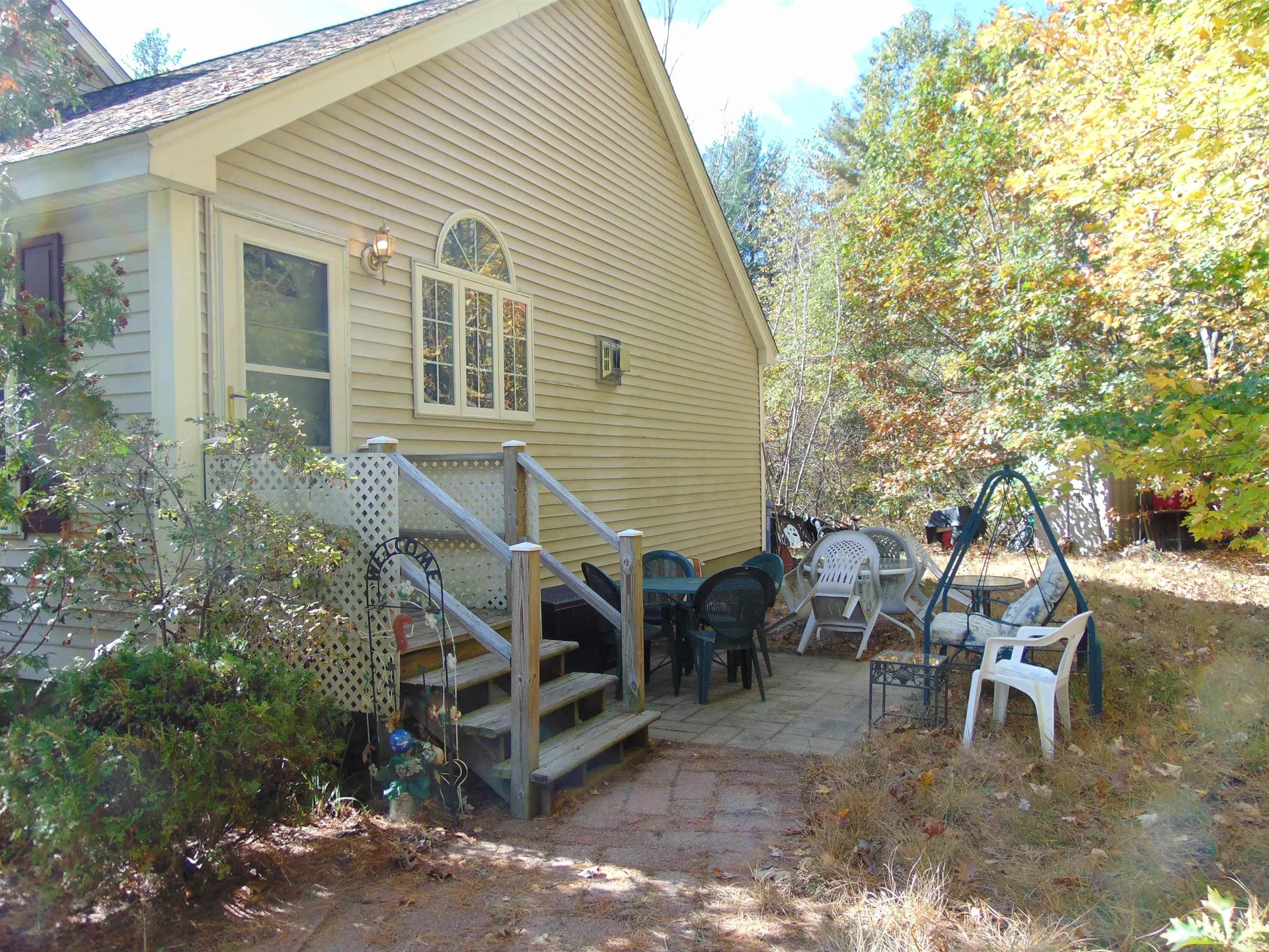 15 Sandy Brook Lane Londonderry NH 03053
