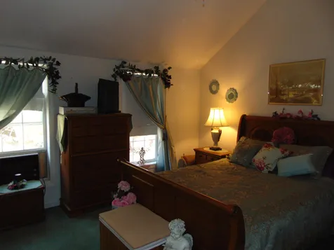 15 Sandy Brook Lane Londonderry NH 03053