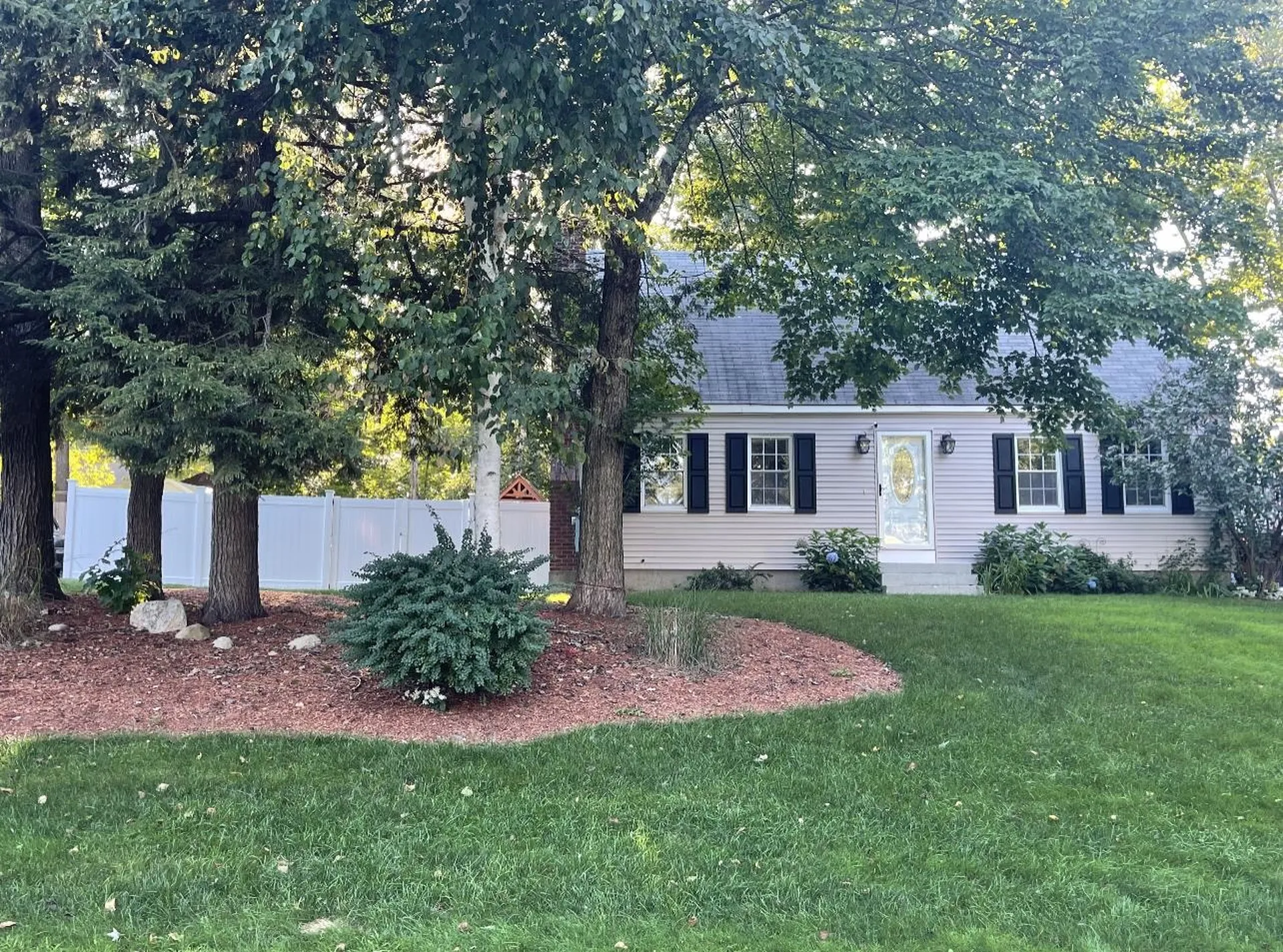 15 Alpine Street Milford NH 03055