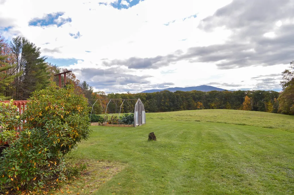 314 Breed Road Harrisville NH 03450