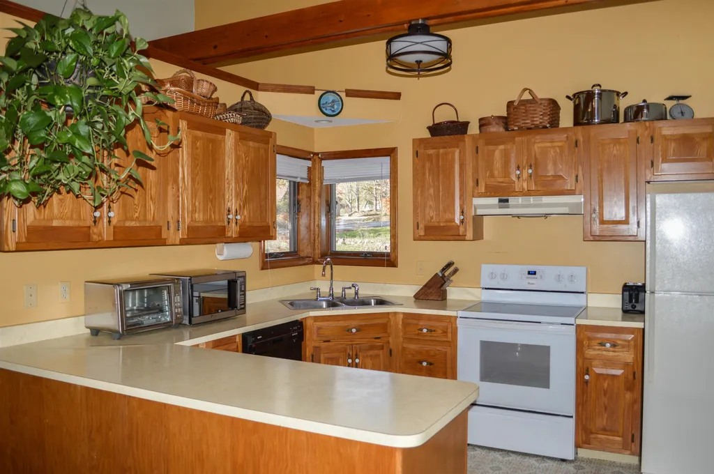 314 Breed Road Harrisville NH 03450