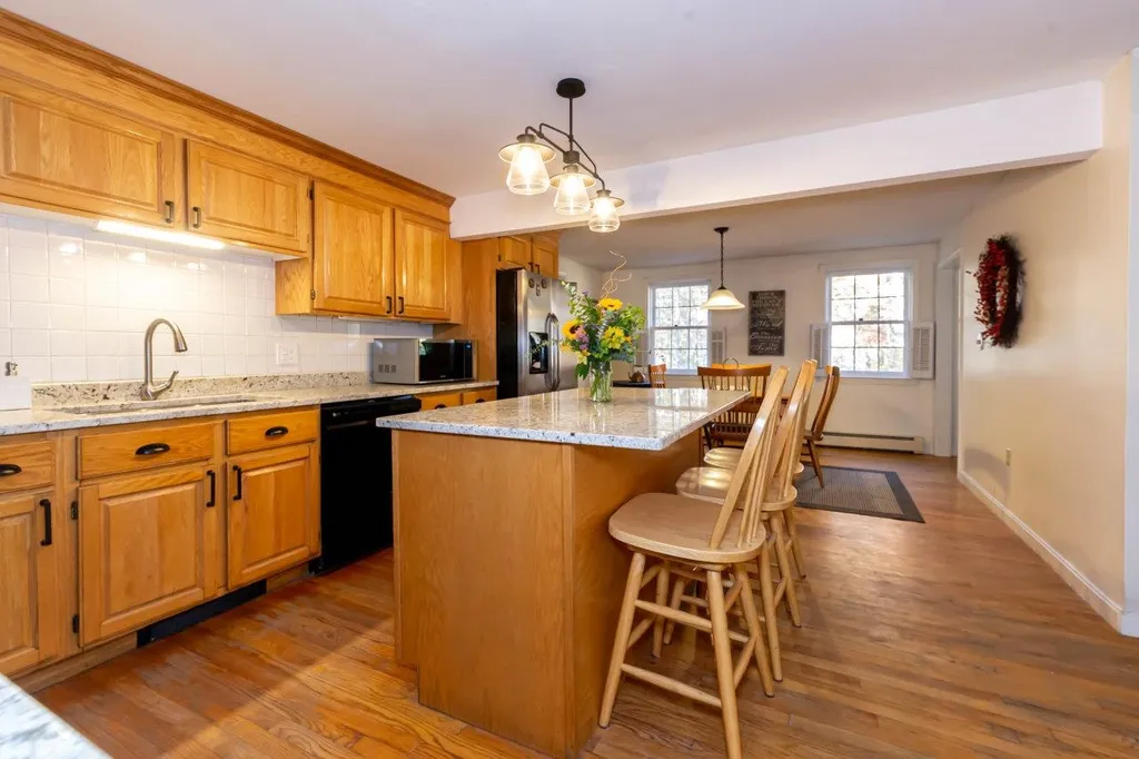 6 Diamond Drive Derry NH 03038