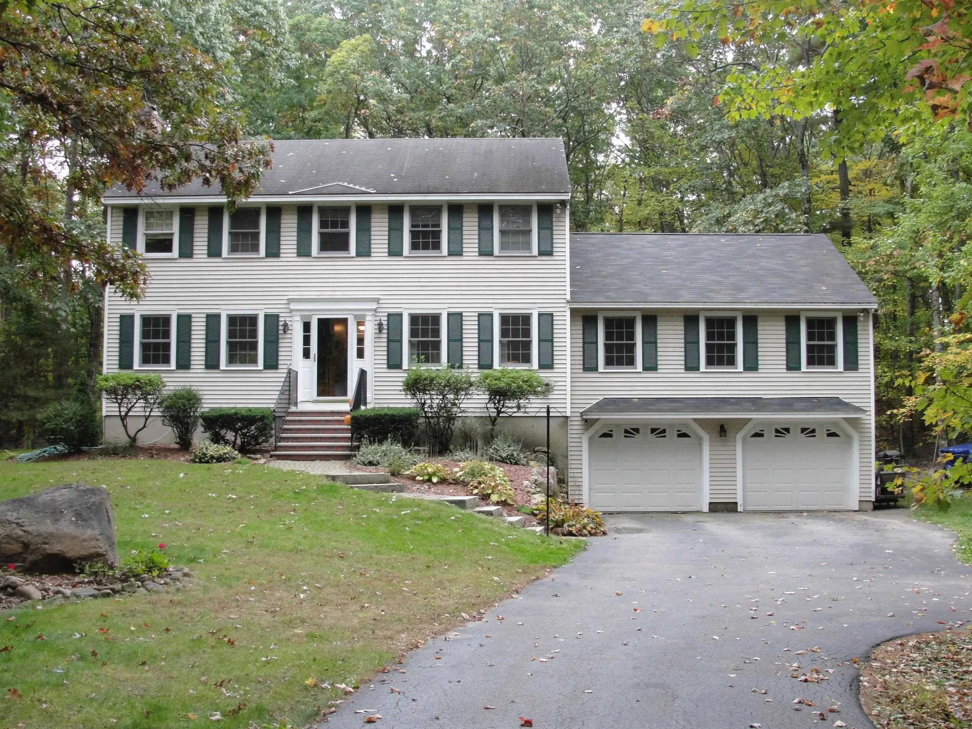 6 Diamond Drive Derry NH 03038