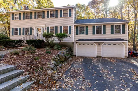 6 Diamond Drive Derry NH 03038
