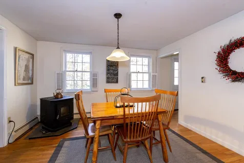 6 Diamond Drive Derry NH 03038