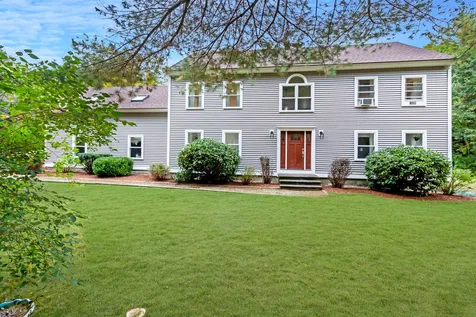 33 Mont Vernon Road Amherst NH 03031