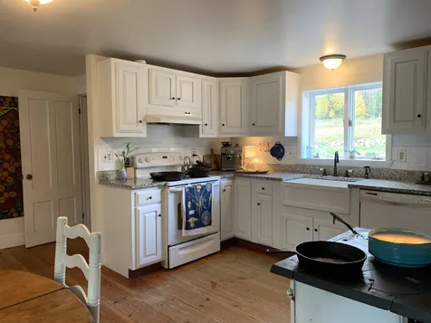 110 Pettingill Hill Road Lyndeborough NH 03082