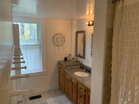 110 Pettingill Hill Road Lyndeborough NH 03082
