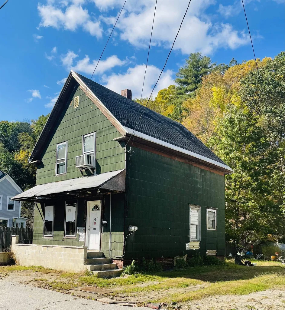 178 West Bow Street Franklin NH 03235