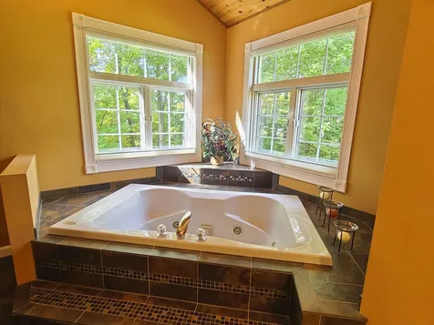 52 Kylies Way Colchester VT 05446