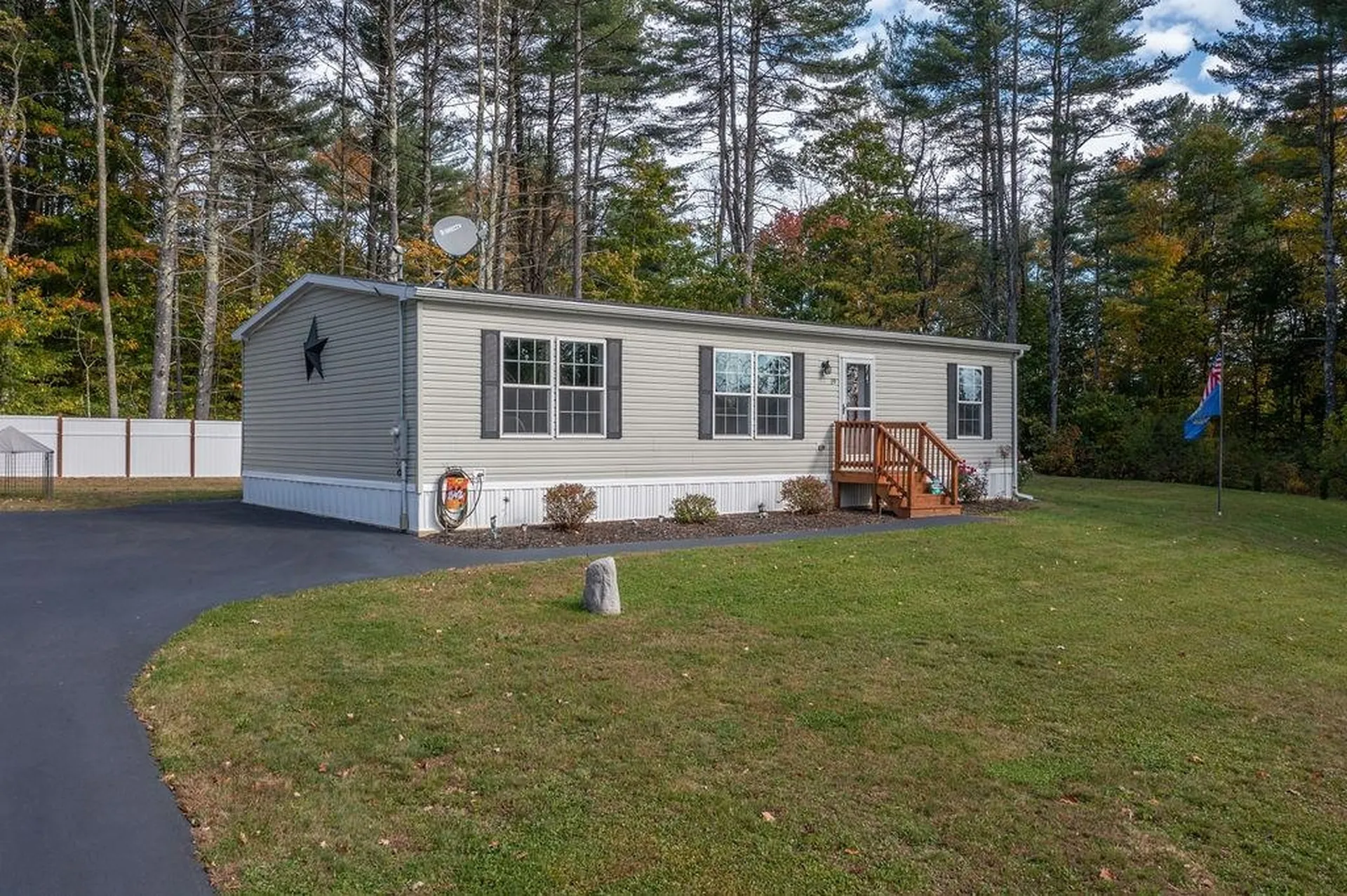 19 Stephens Drive Rochester NH 03867