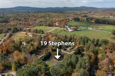 19 Stephens Drive Rochester NH 03867