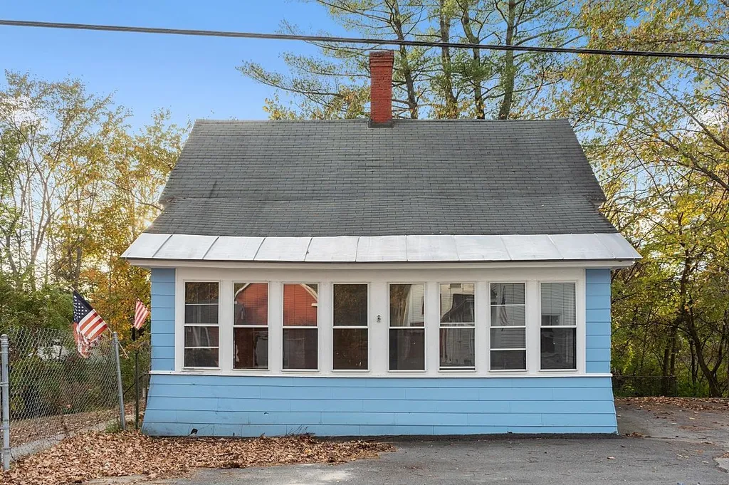5 Summer Street Goffstown NH 03045
