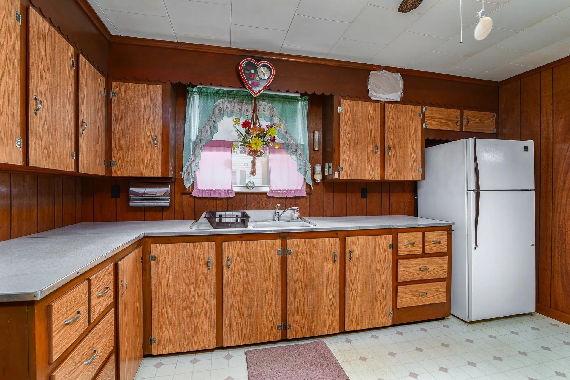 53 Harding Street Rochester NH 03867