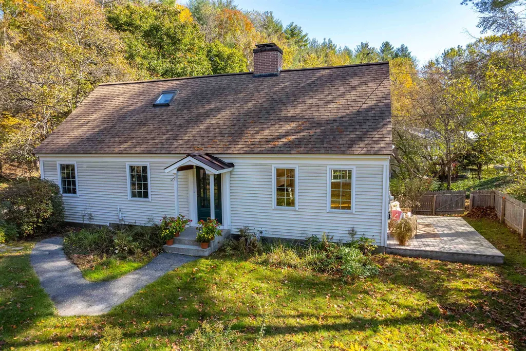 102 South Main Street Hanover NH 03755
