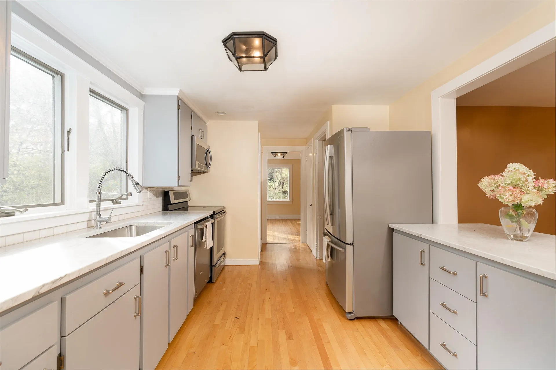 102 South Main Street Hanover NH 03755