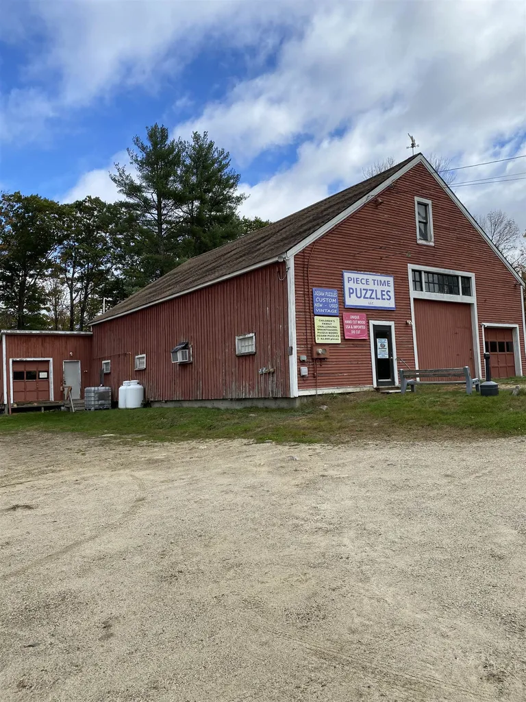 746 1st Nh Turnpike Northwood NH 03261