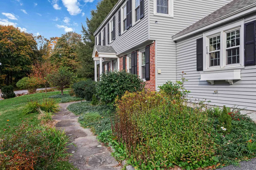 62 Kaufmann Drive Peterborough NH 03458