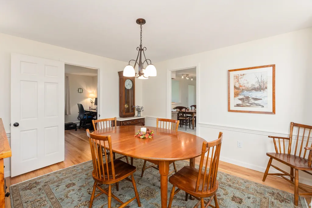 62 Kaufmann Drive Peterborough NH 03458