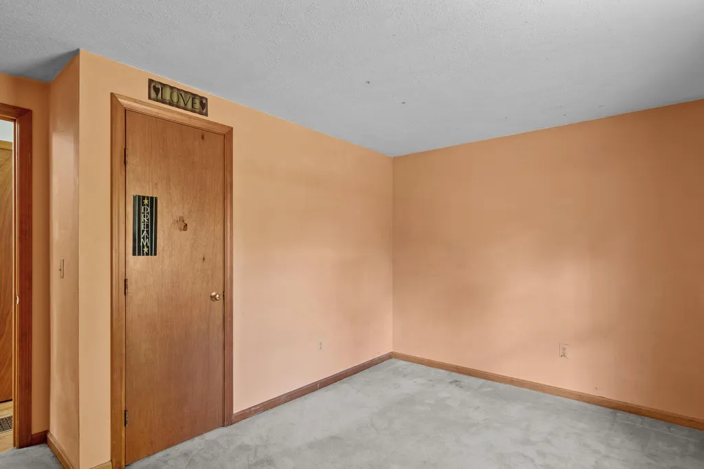130 Morse Road Manchester NH 03104
