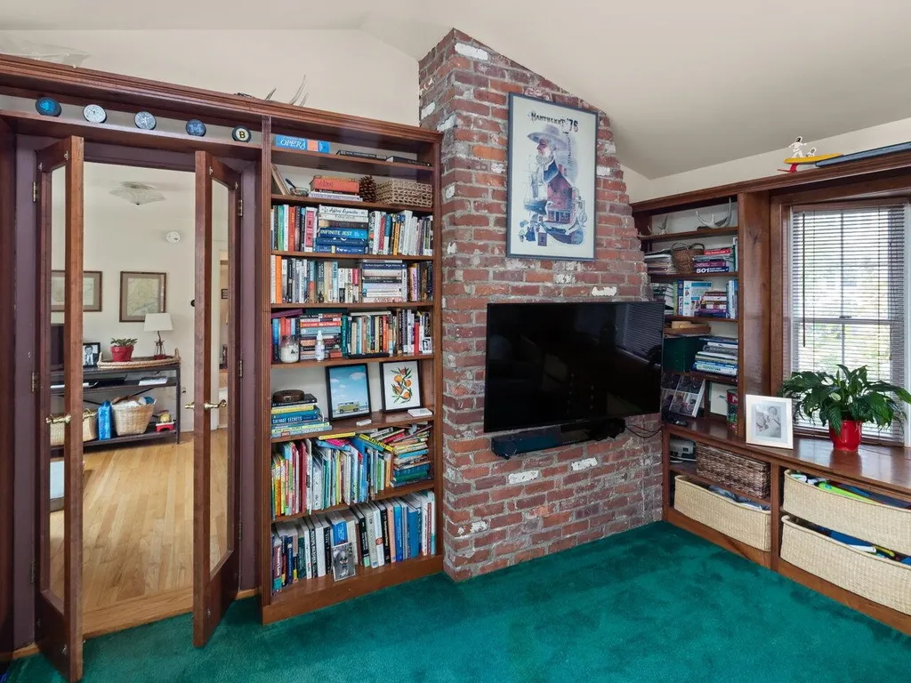19 Margaret Street Burlington VT 05401