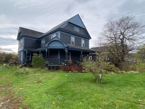 81 Gale Street Canaan VT 05903