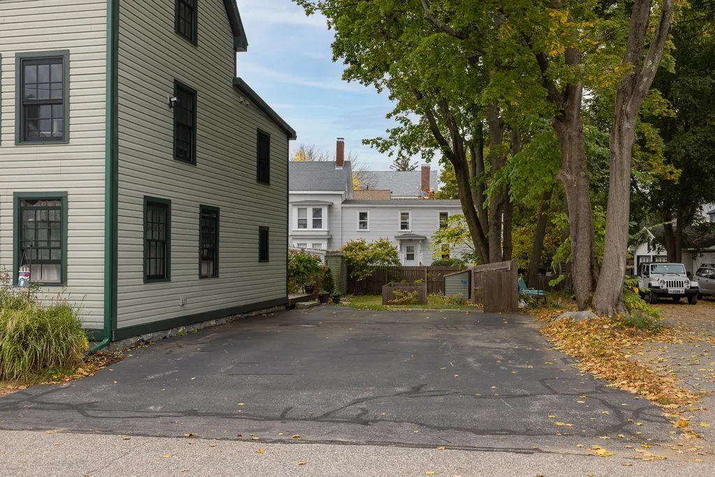 183 Austin Street Portsmouth NH 03801