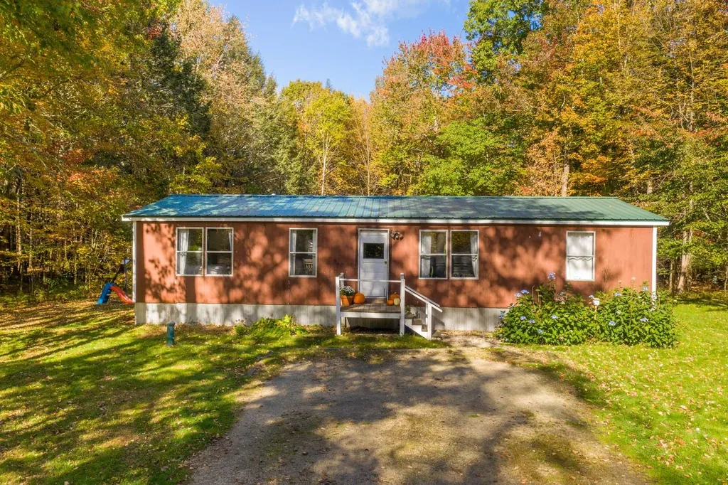 137 Union Road Stratham NH 03885