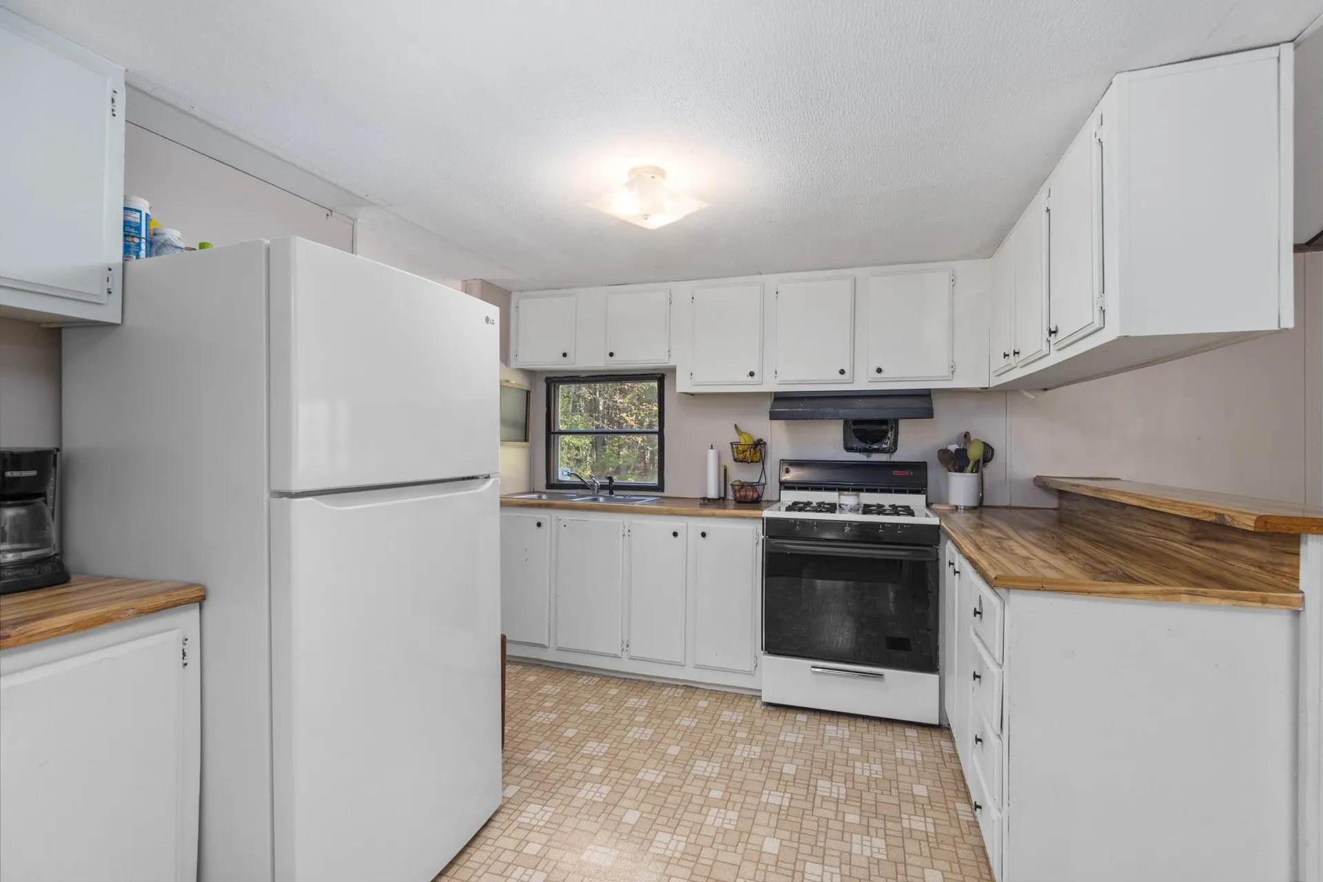 137 Union Road Stratham NH 03885