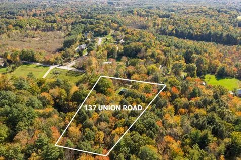 137 Union Road Stratham NH 03885