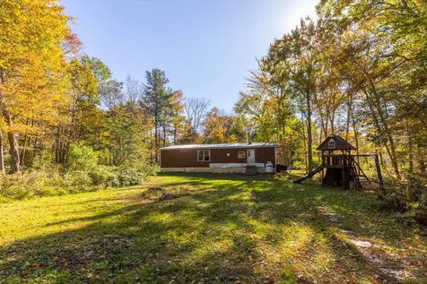 137 Union Road Stratham NH 03885