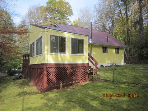 18 Bishops Gate Road Wolfeboro NH 03894