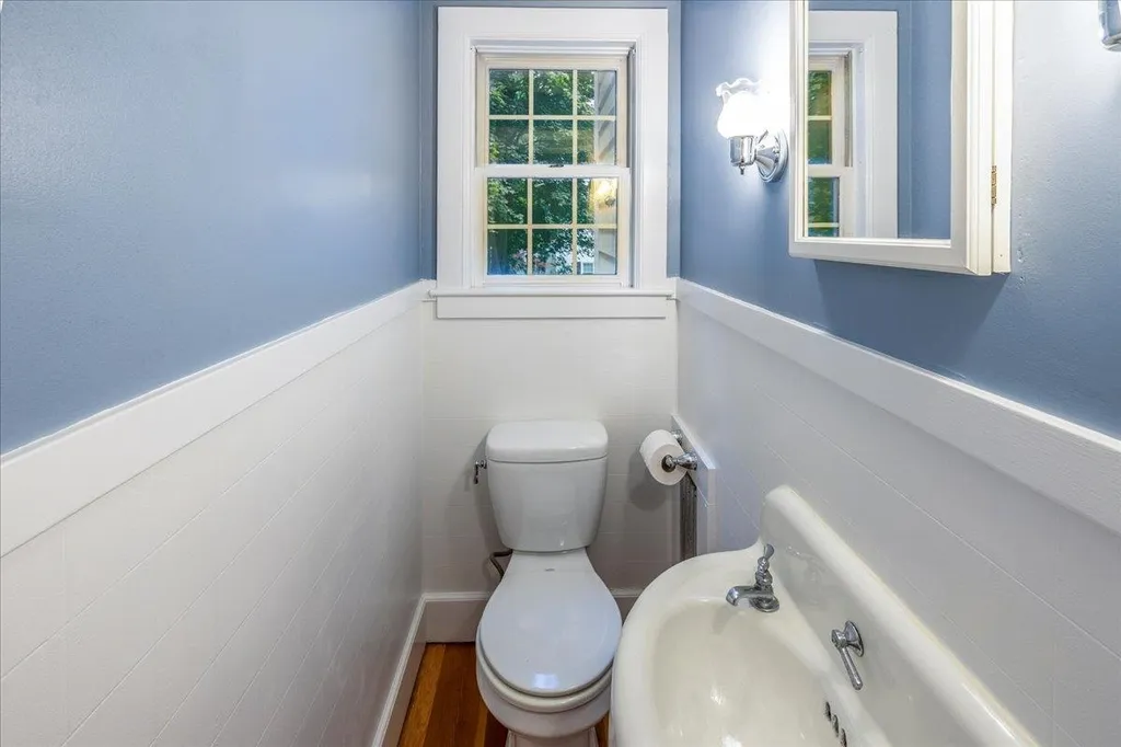 8 Wildemere Terrace Concord NH 03301