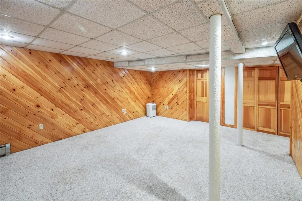 8 Wildemere Terrace Concord NH 03301