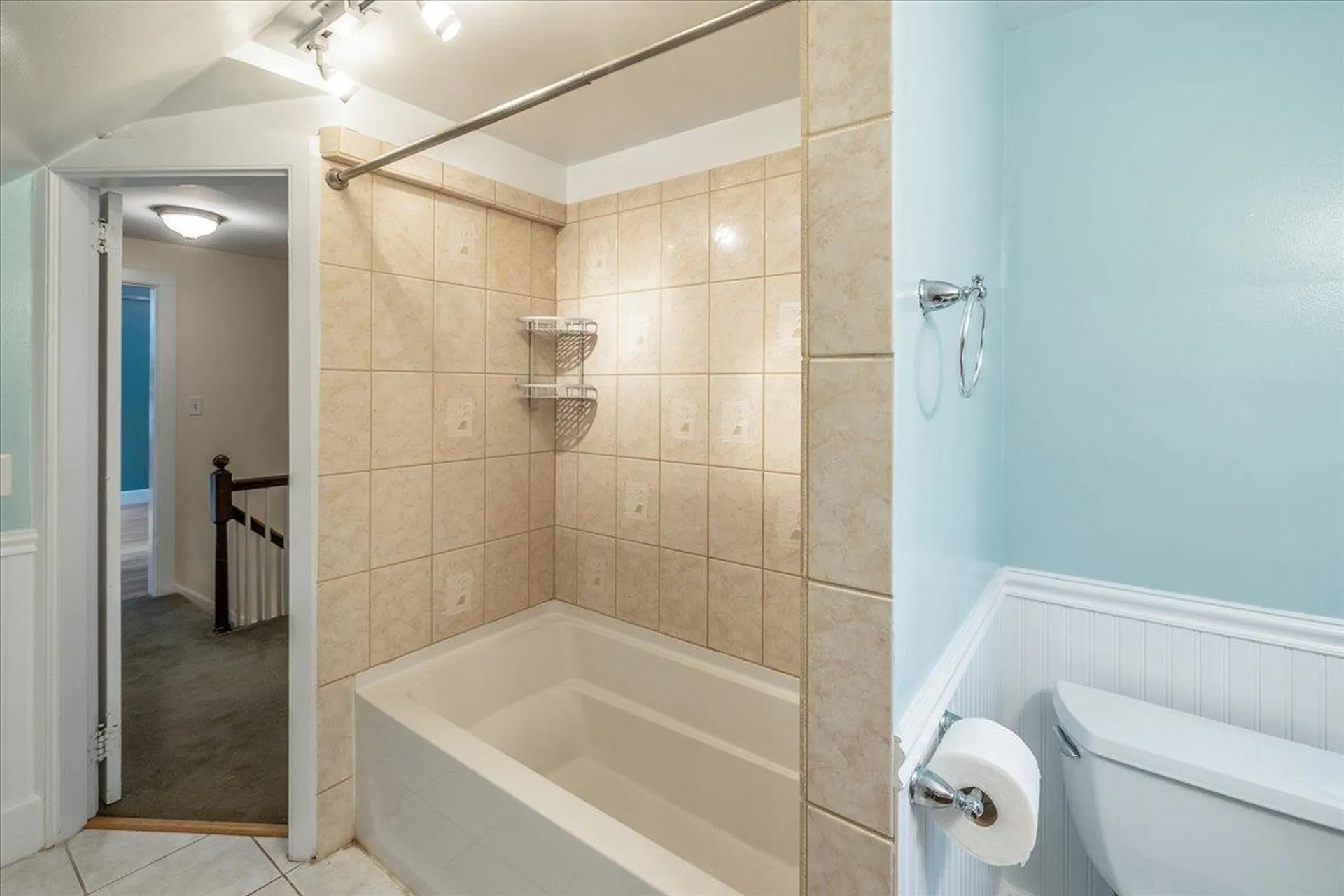 8 Wildemere Terrace Concord NH 03301