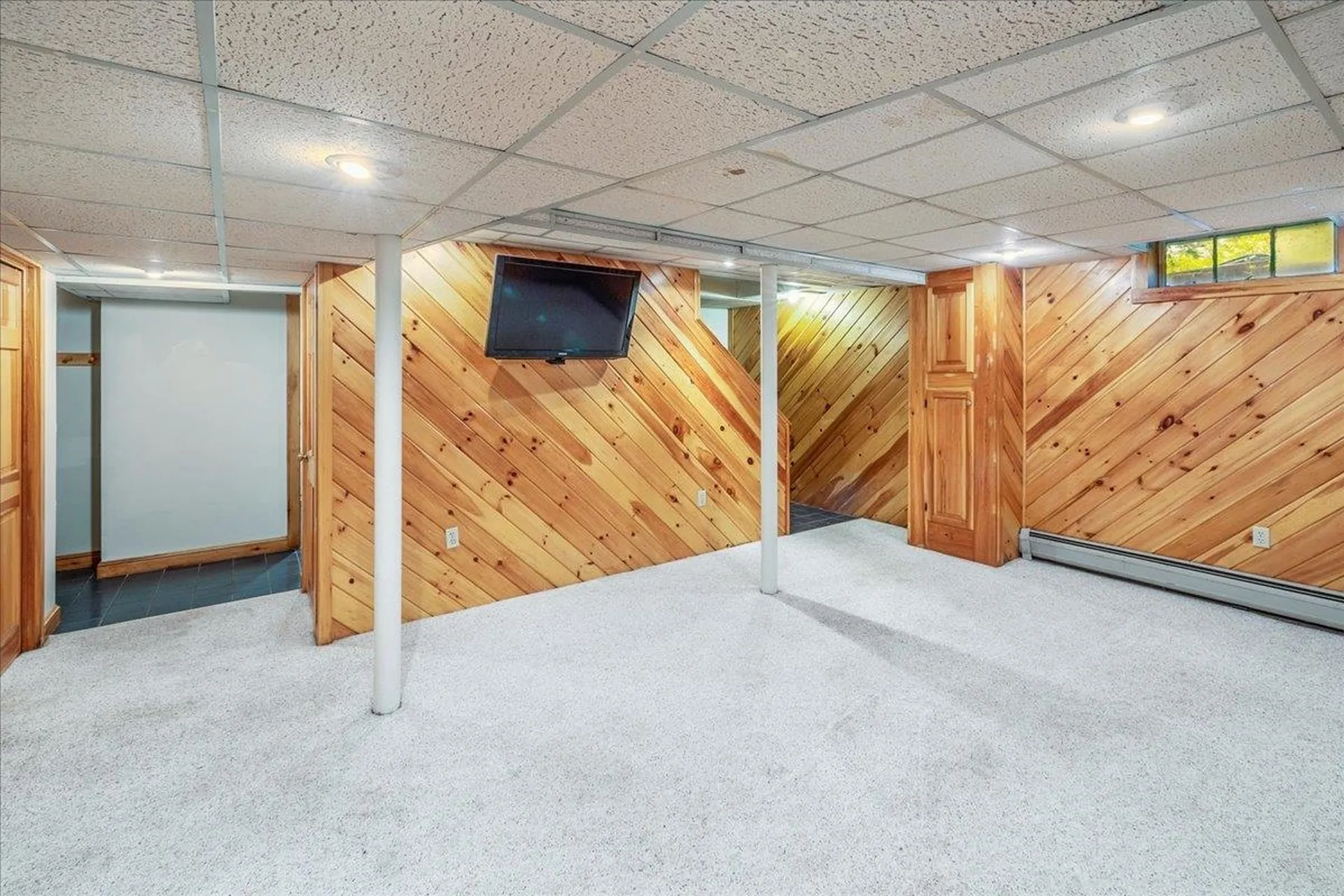 8 Wildemere Terrace Concord NH 03301