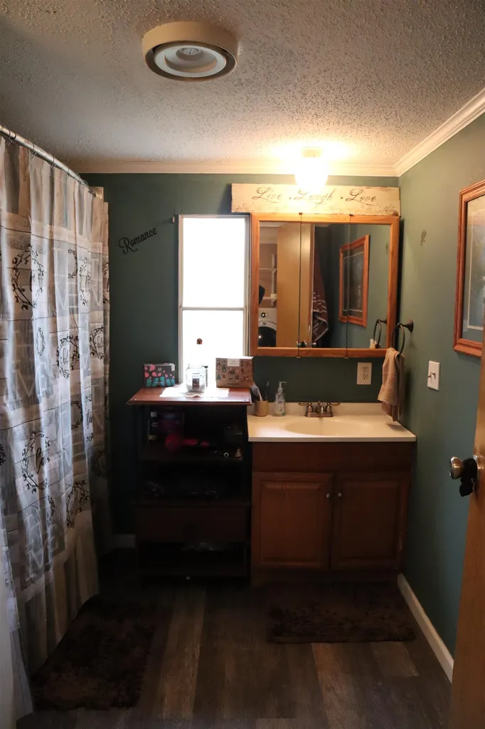 8 Marilyn Drive Allenstown NH 03275